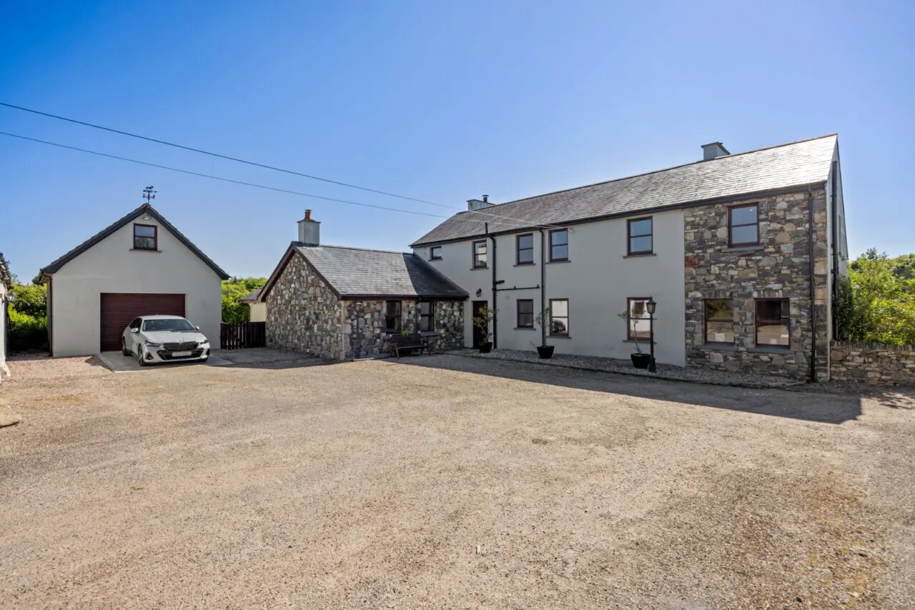 Cherryvale Farm, 22 Lisbarnet Road, Lisbane, Comber, Newtownards, County Down, BT23 6AW