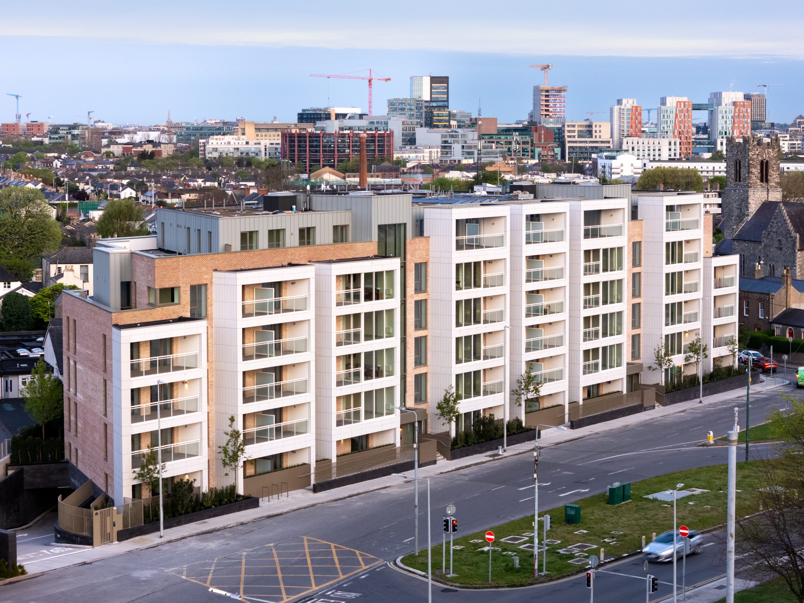 Shore Club, Beach Road, Sandymount, Dublin 4