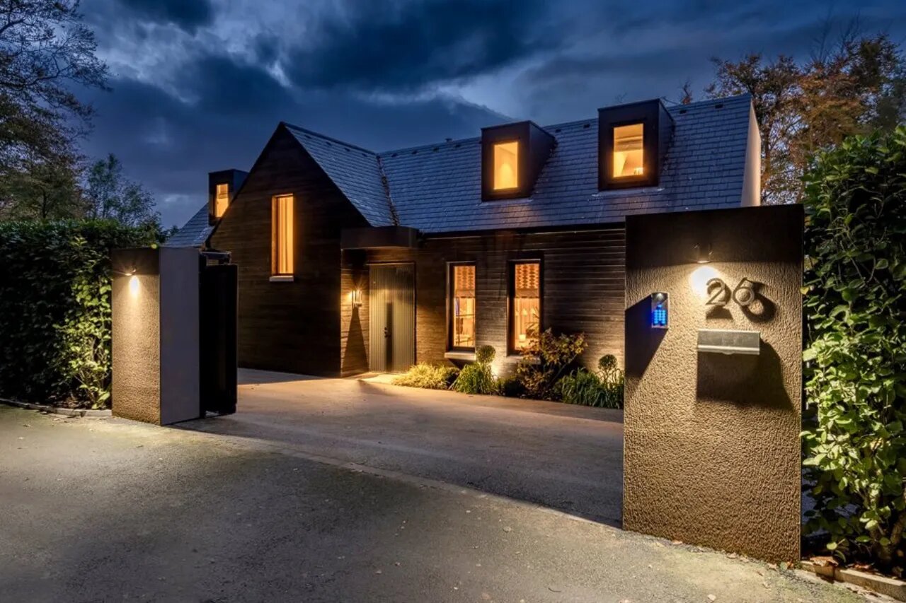 26 Clanbrassil Road, Cultra, Holywood, County Down, BT18 0AR