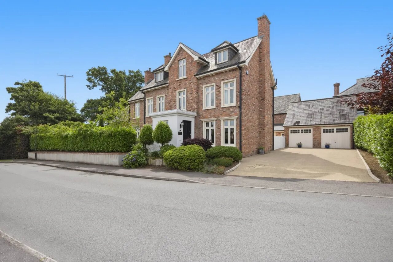 Merchants House, 4 Governors Bridge Road, Royal Hillsborough, BT26 6FH